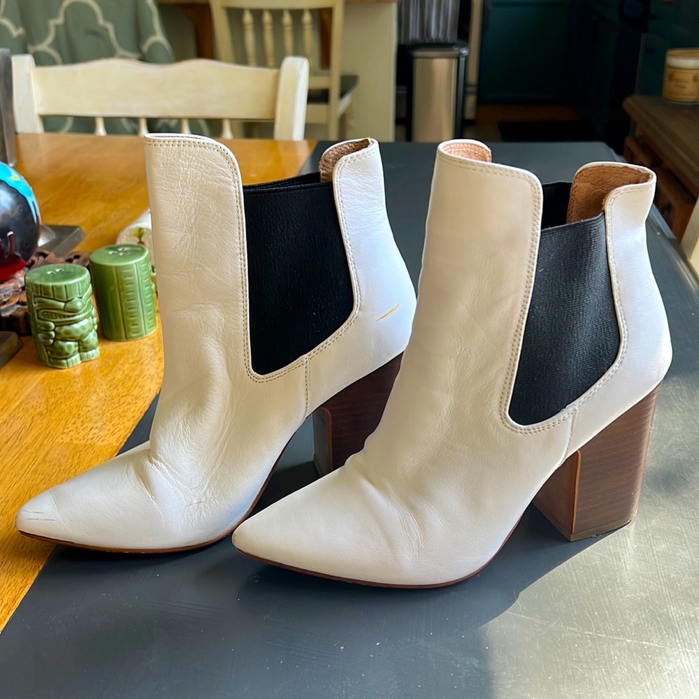 Chinese Laundry White and Black Bootie